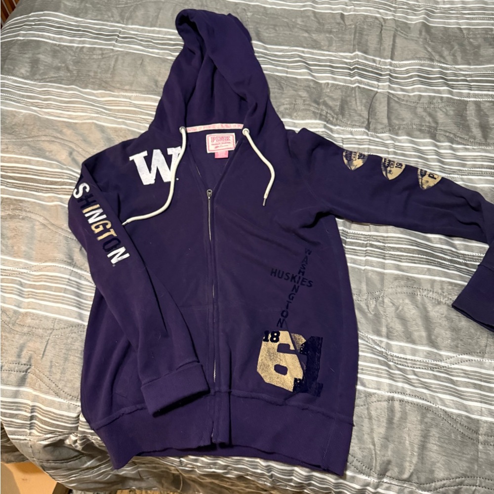 Purple Washington Huskies Hoodie